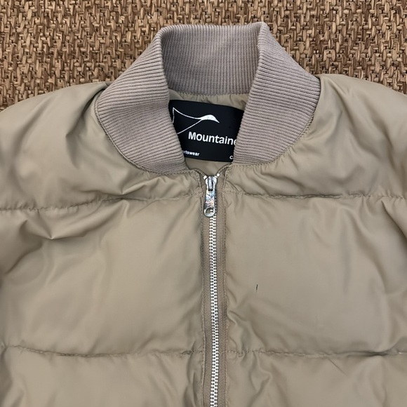 Men's Mountaineer Beige Puffer Jacket - Picture 2 of 16